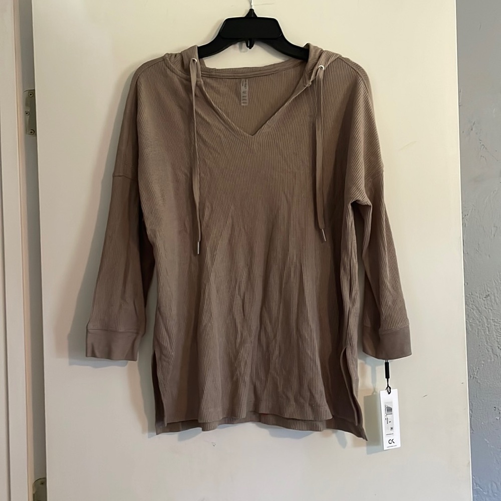Hooded Pullover